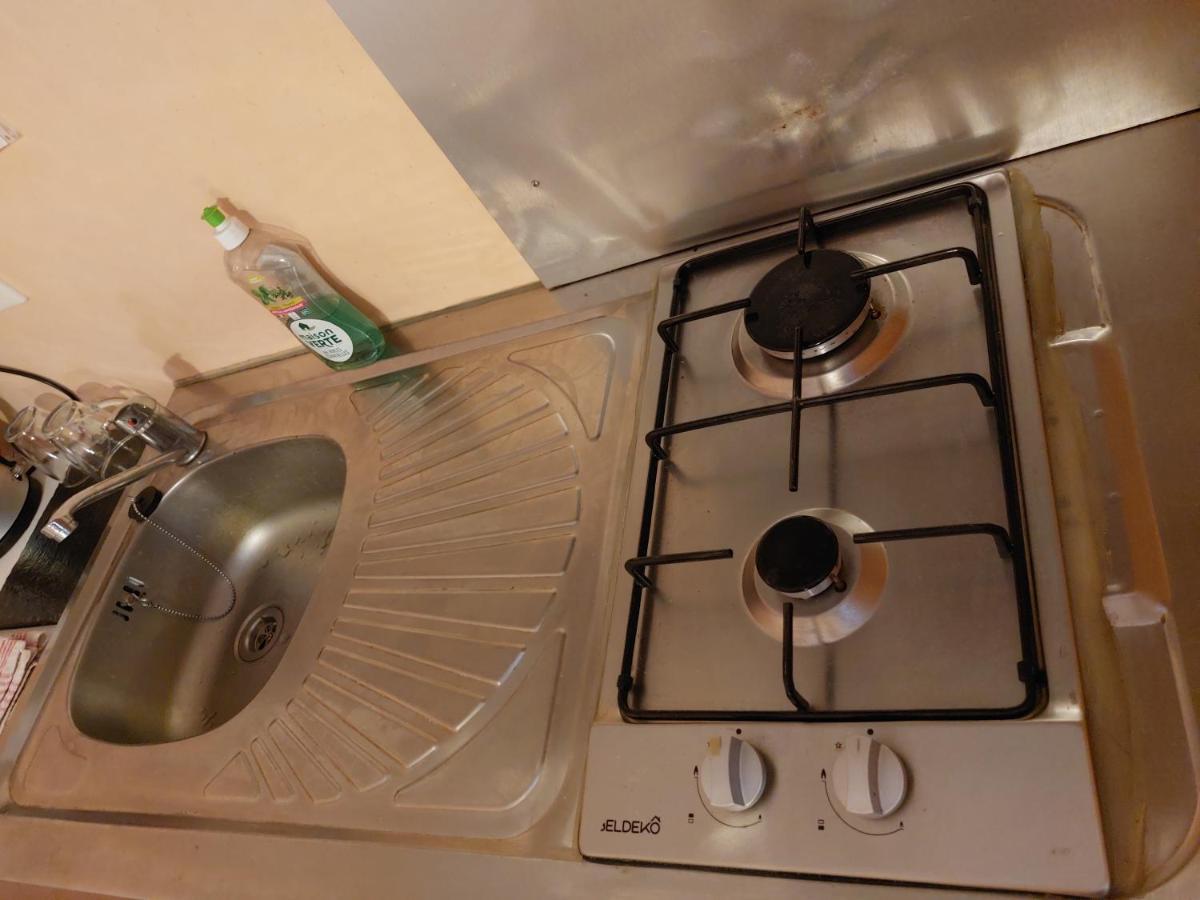 Chambre Familiale Treignac エクステリア 写真
